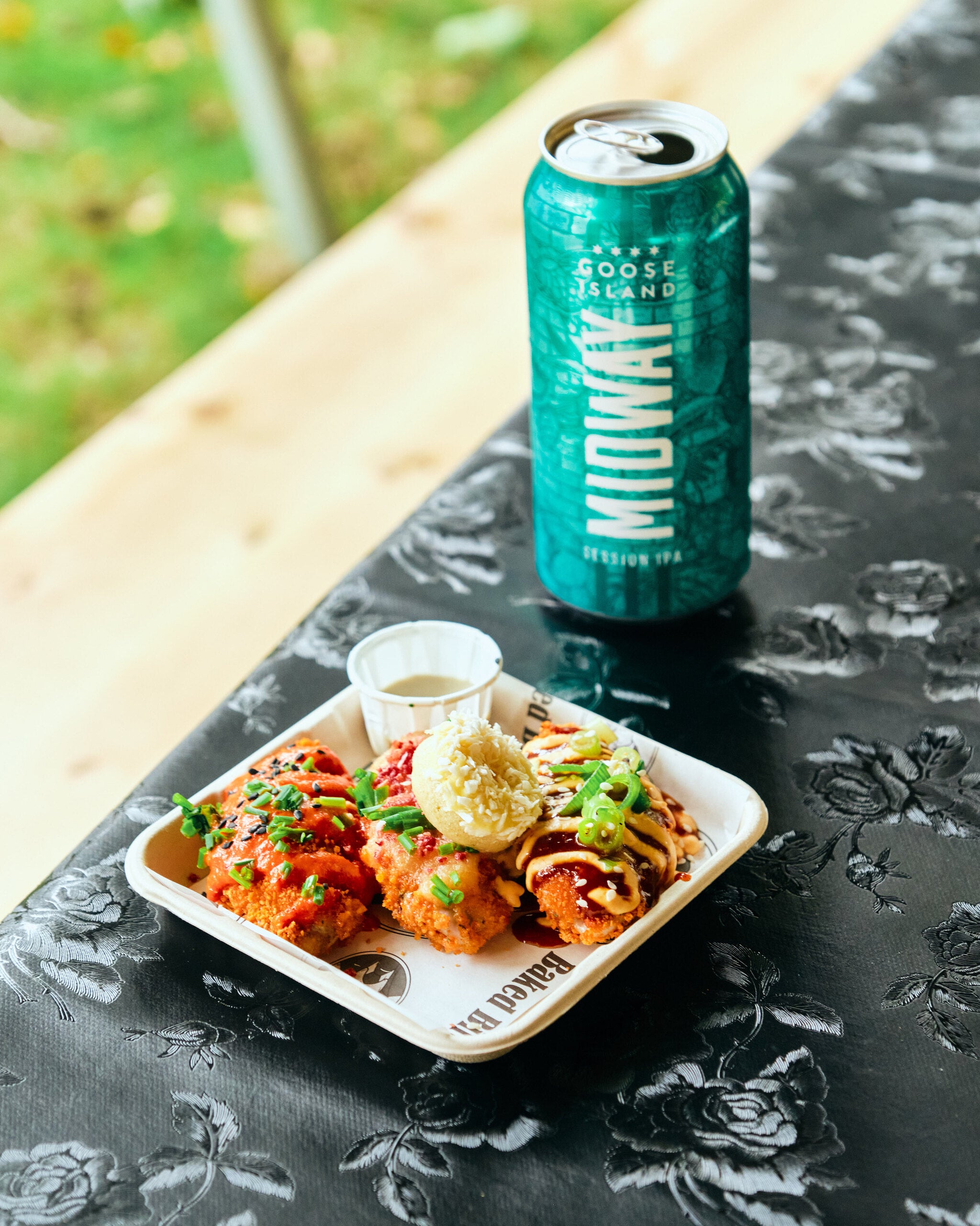 chicken wings paired with the bottle of beer at wingjam, WingJam 2024 Best Chicken Wings in London, Family-Friendly Festivals London WingJam, WingJam Best Chicken Wings London 2024